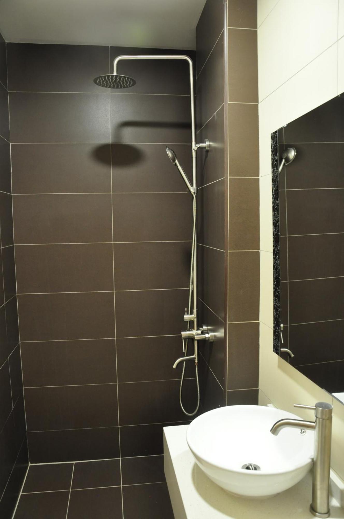 Frazel Inn Hotel Parit Buntar Extérieur photo